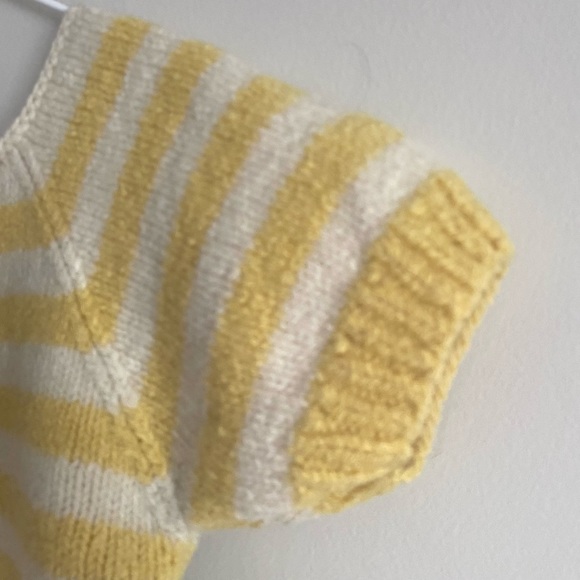 Vintage Striped Knit - Picture 10 of 11